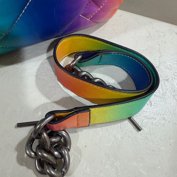 KURT GEIGER LONDON MEDIUM KENSINGTON SOFT LEATHER QUILTED RAINBOW OMBRE BAG - Picture 7 of 10